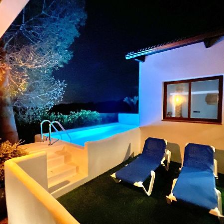 Villa Only Adults 2 Pax - Piscina Privada - A/C - Wifi - Bbq Blanes Bagian luar foto
