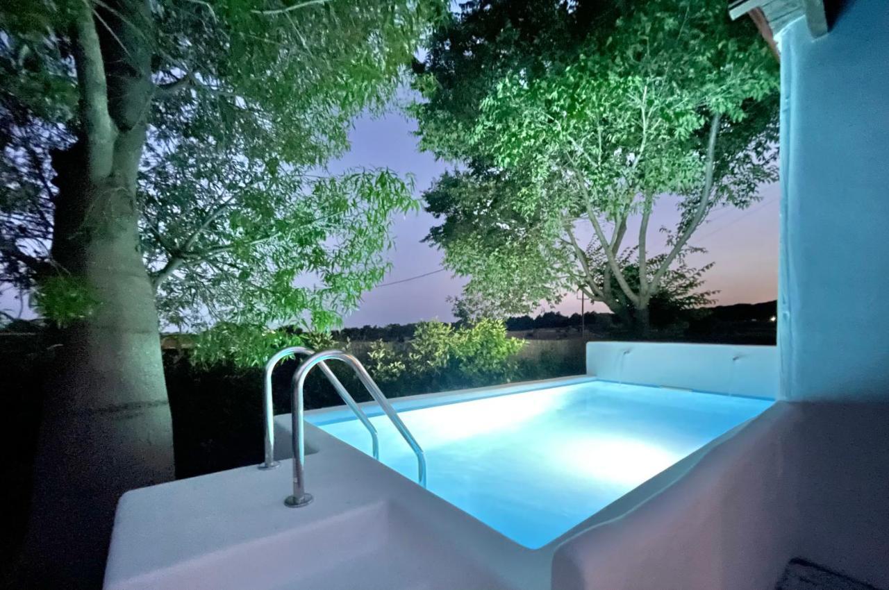 Villa Only Adults 2 Pax - Piscina Privada - A/C - Wifi - Bbq Blanes Bagian luar foto